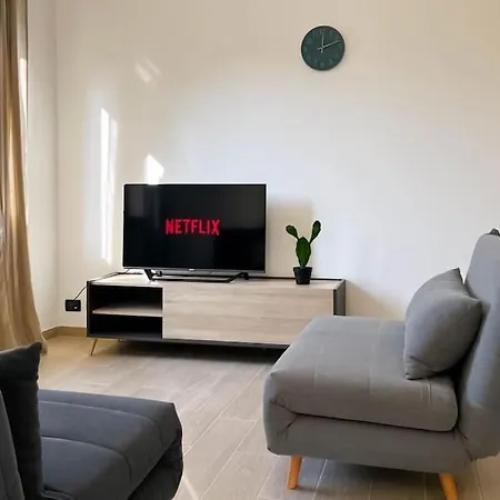 Lejlighed Vicino Al Centro Wifi, Netflix E Balconi By We Host Porto SantʼElpidio